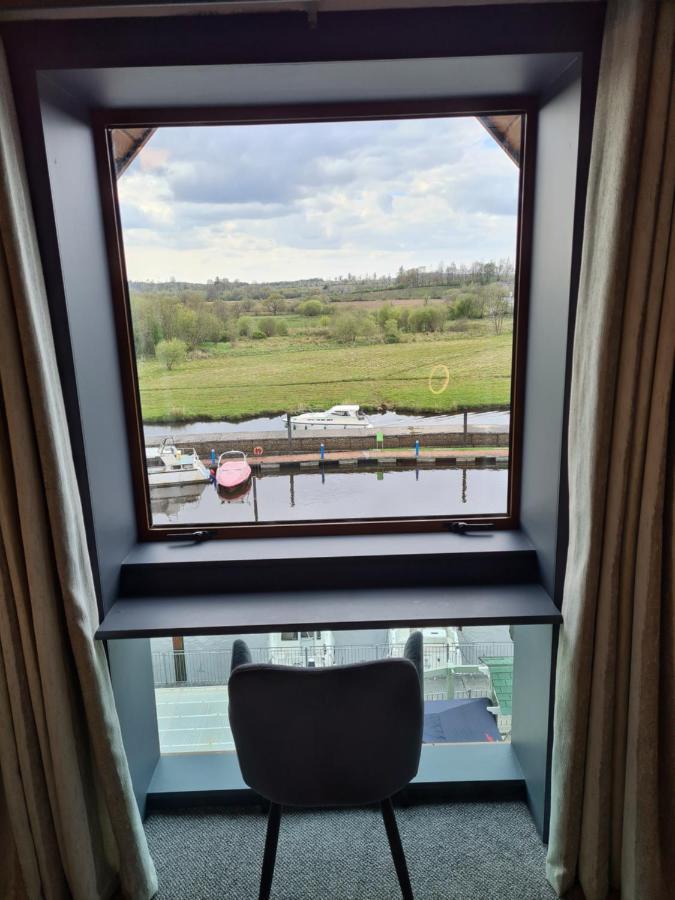 Leitrim Marina Hotel Carrick-on-Shannon ภายนอก รูปภาพ
