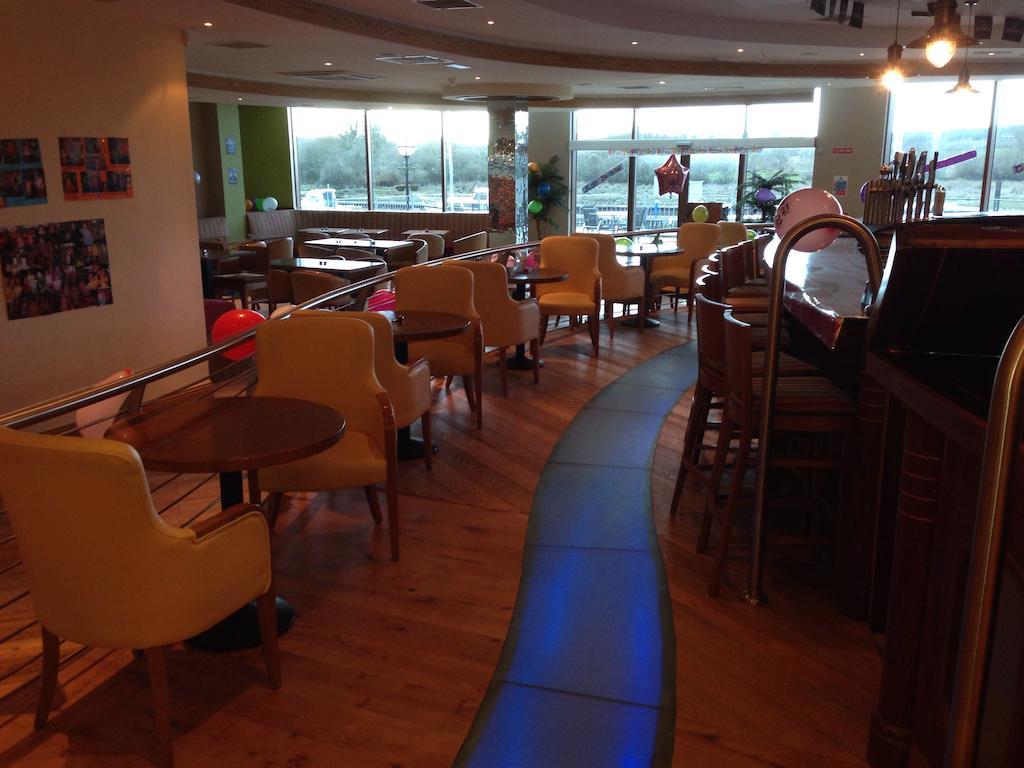 Leitrim Marina Hotel Carrick-on-Shannon ภายนอก รูปภาพ