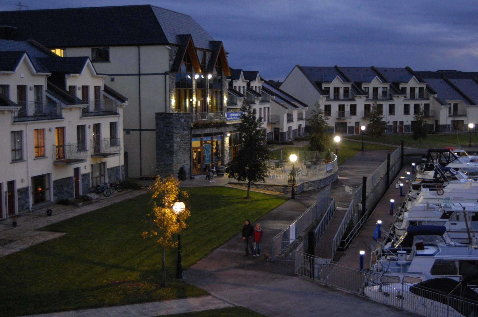 Leitrim Marina Hotel Carrick-on-Shannon ภายนอก รูปภาพ